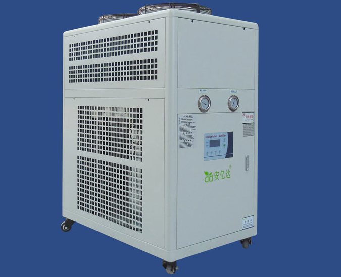 風(fēng)冷式冷水機(jī)的優(yōu)勢在哪些方面